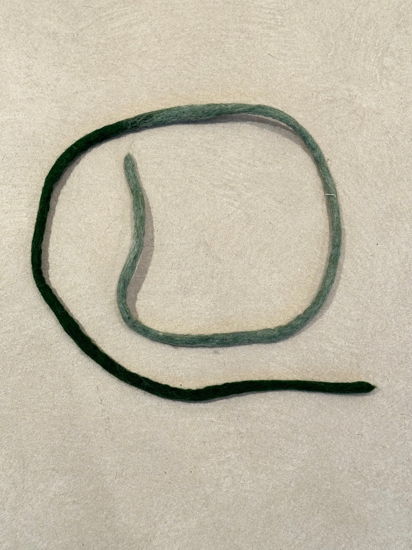 Felt String Cat Toy – Natural Wool Teaser for Interactive & Solo Play