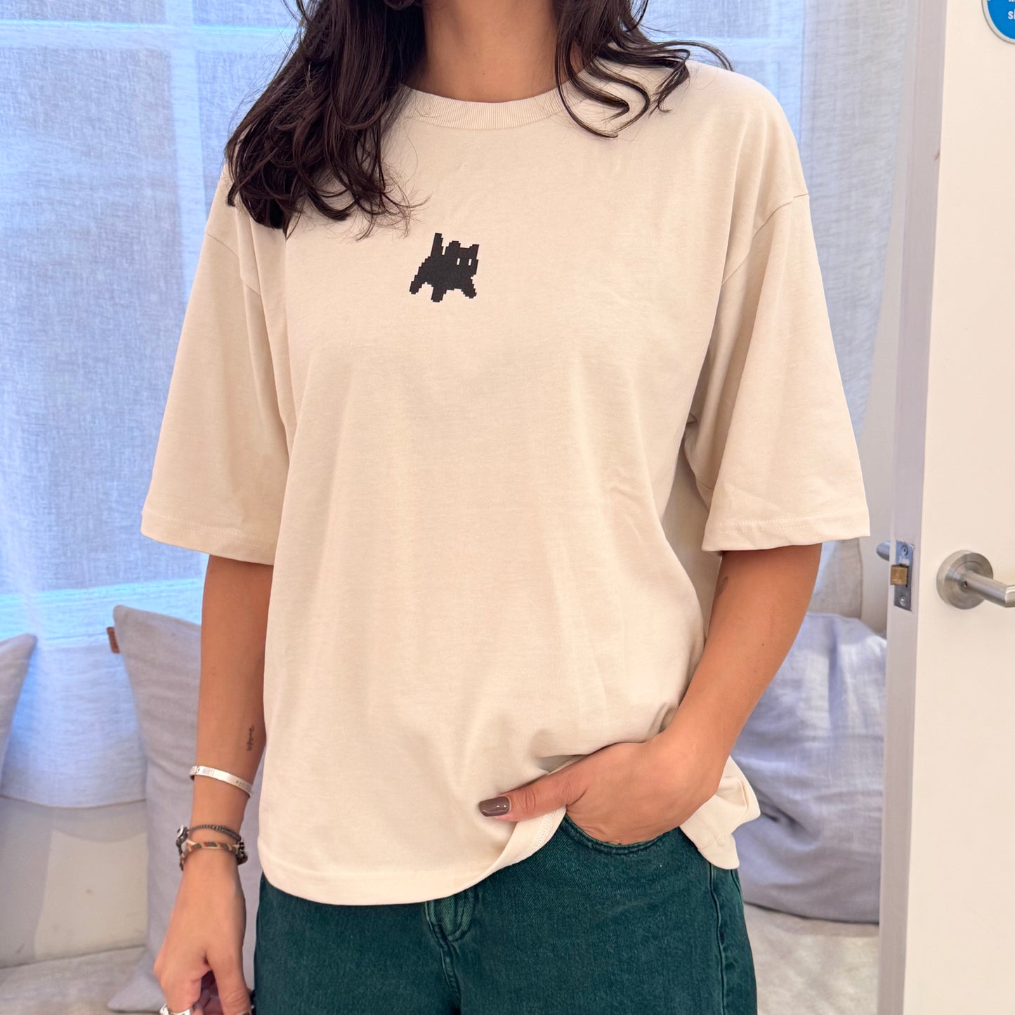 Women’s Organic Cat T-Shirt – Oversized Fit, Eco Print