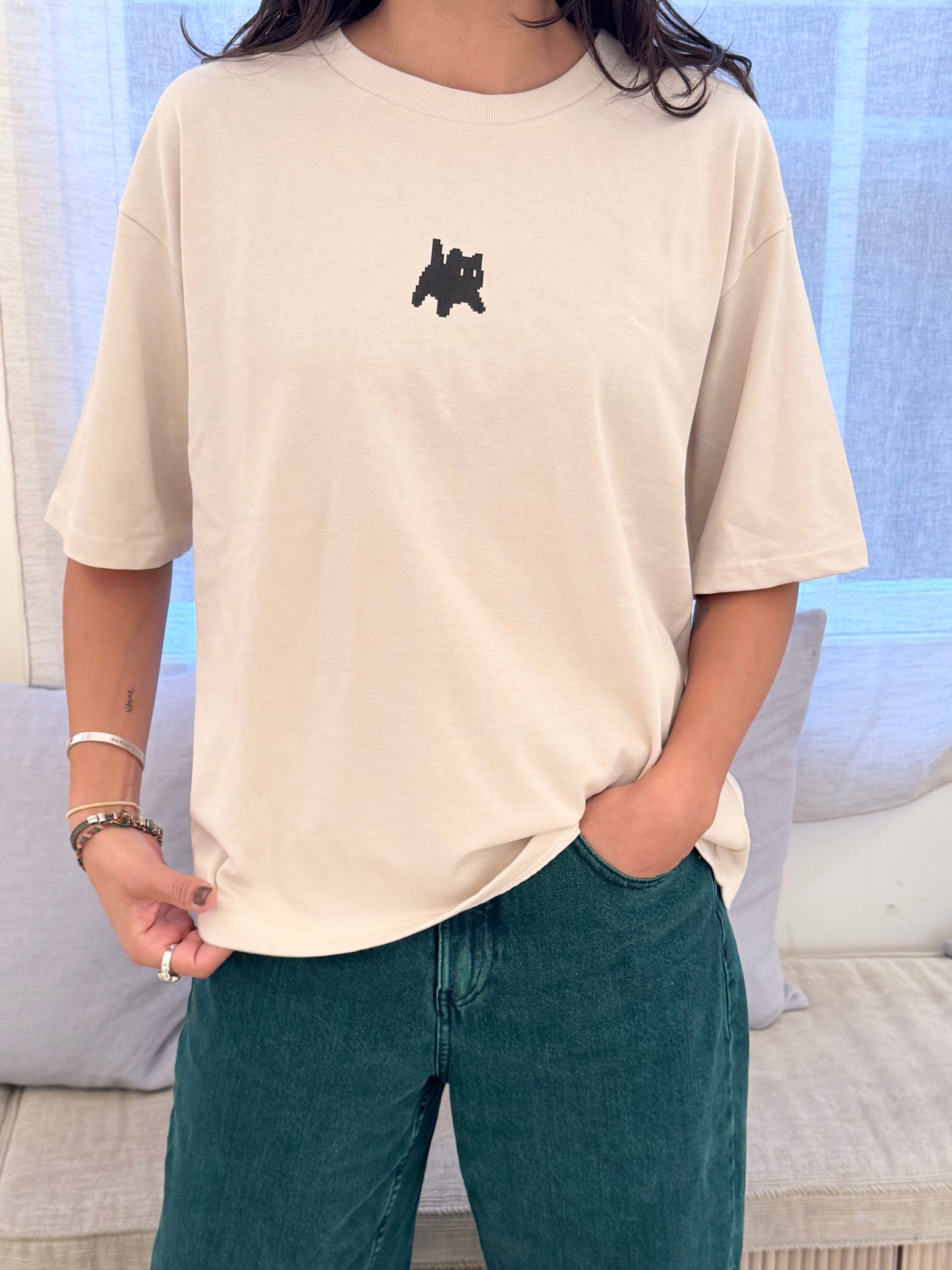 Women’s Organic Cat T-Shirt – Oversized Fit, Eco Print