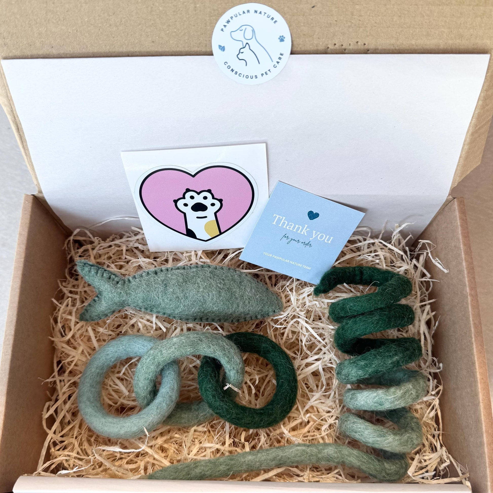 sustainable gift cat Mothers Day